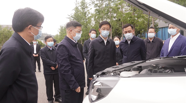 云南省委副书记、省长王予波带队到 beat365动力发展调研